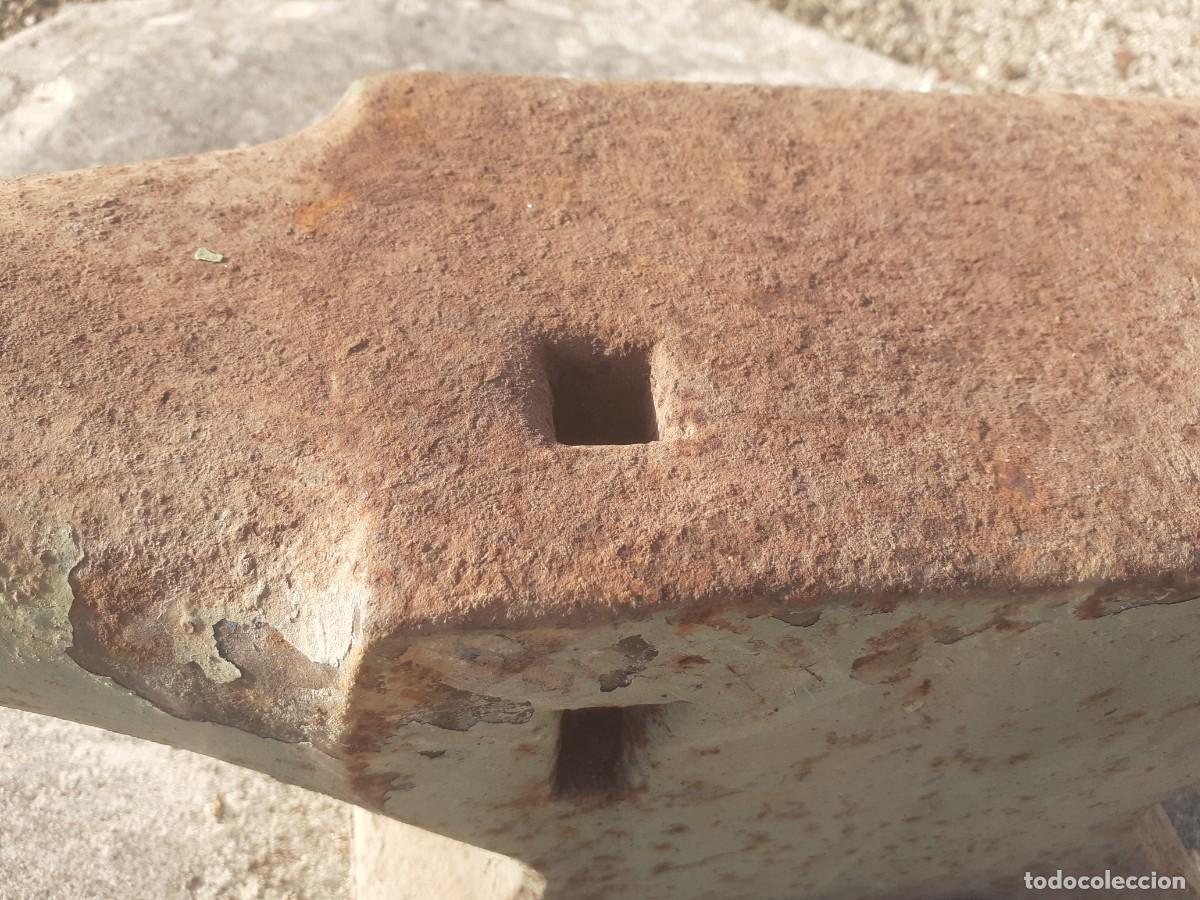Antig&uuml;edades: Yunque de 110 kilos de peso - Foto 6