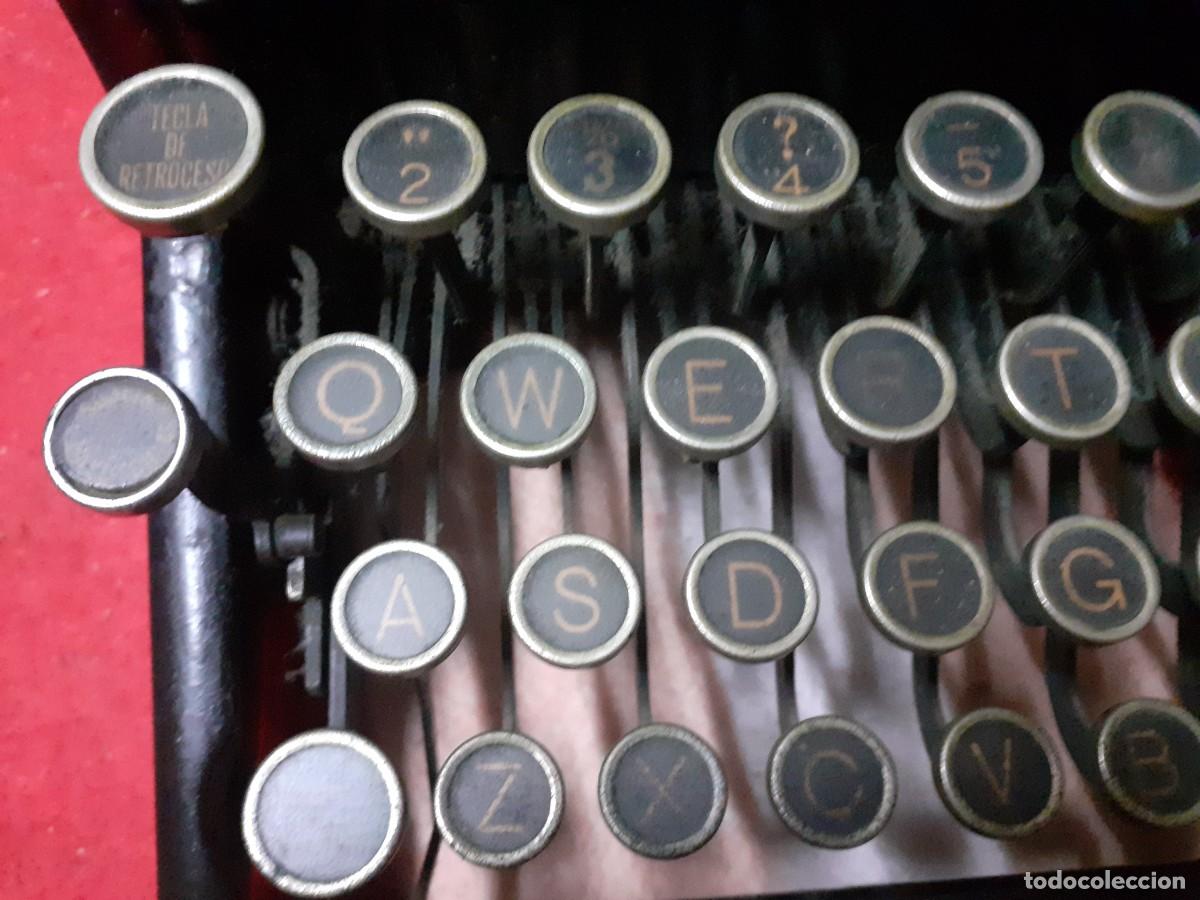 Antig&uuml;edades: Maquina de escribir Royal UK - Foto 4