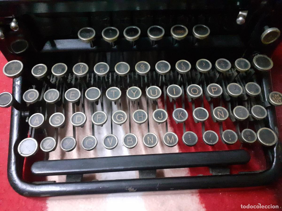 Antig&uuml;edades: Maquina de escribir Royal UK - Foto 5