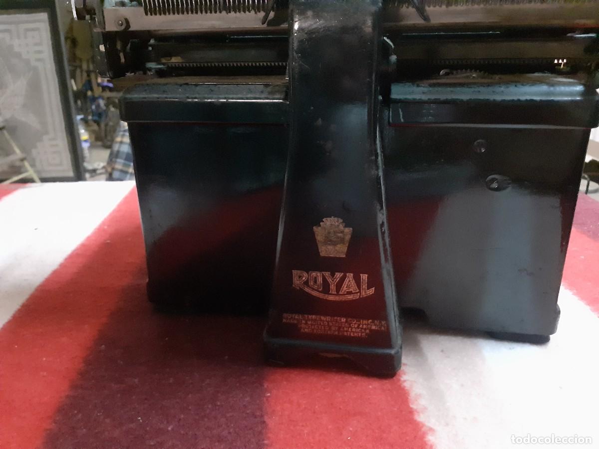Antig&uuml;edades: Maquina de escribir Royal UK - Foto 10