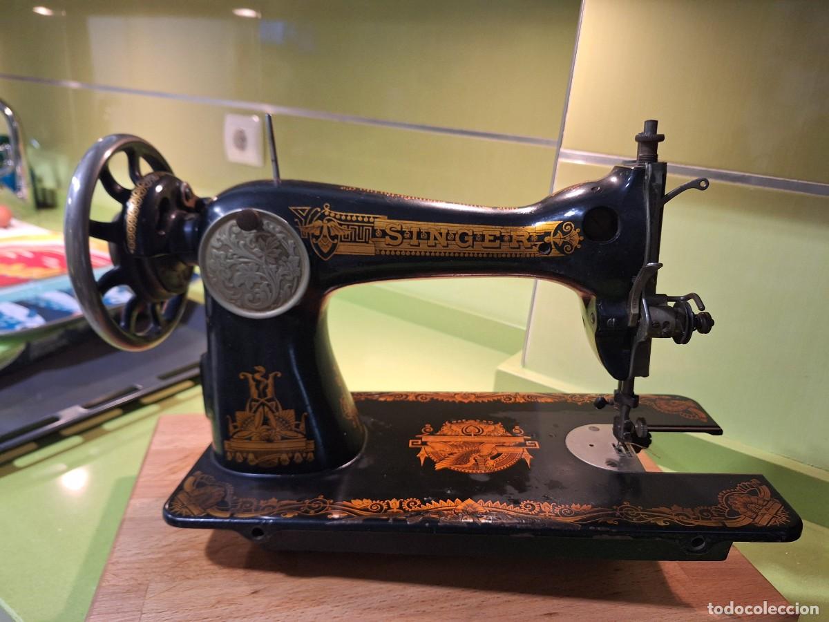 Antig&uuml;edades: MAQUINA DE COSER SINGER - Foto 1