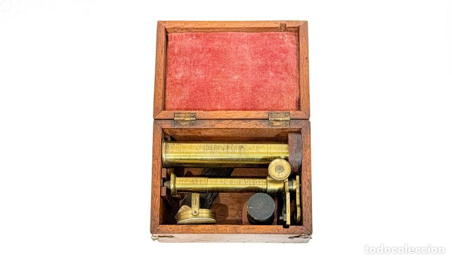 Antig&uuml;edades: Antiguo Microscopio de campa&ntilde;a- Ca.1900 - Foto 3