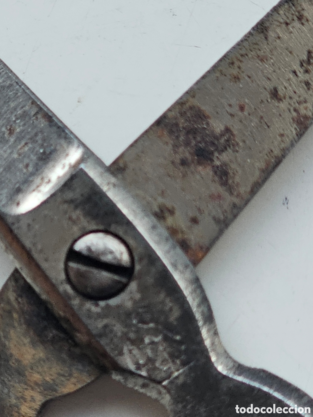 Antig&uuml;edades: Tijeras minis con forma rara de metal - Foto 5