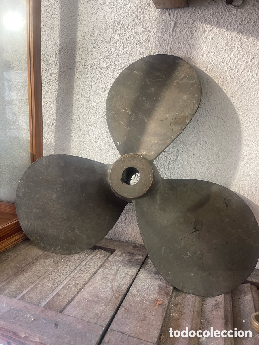 Antig&uuml;edades: H&eacute;lice de barco en bronce - Foto 1