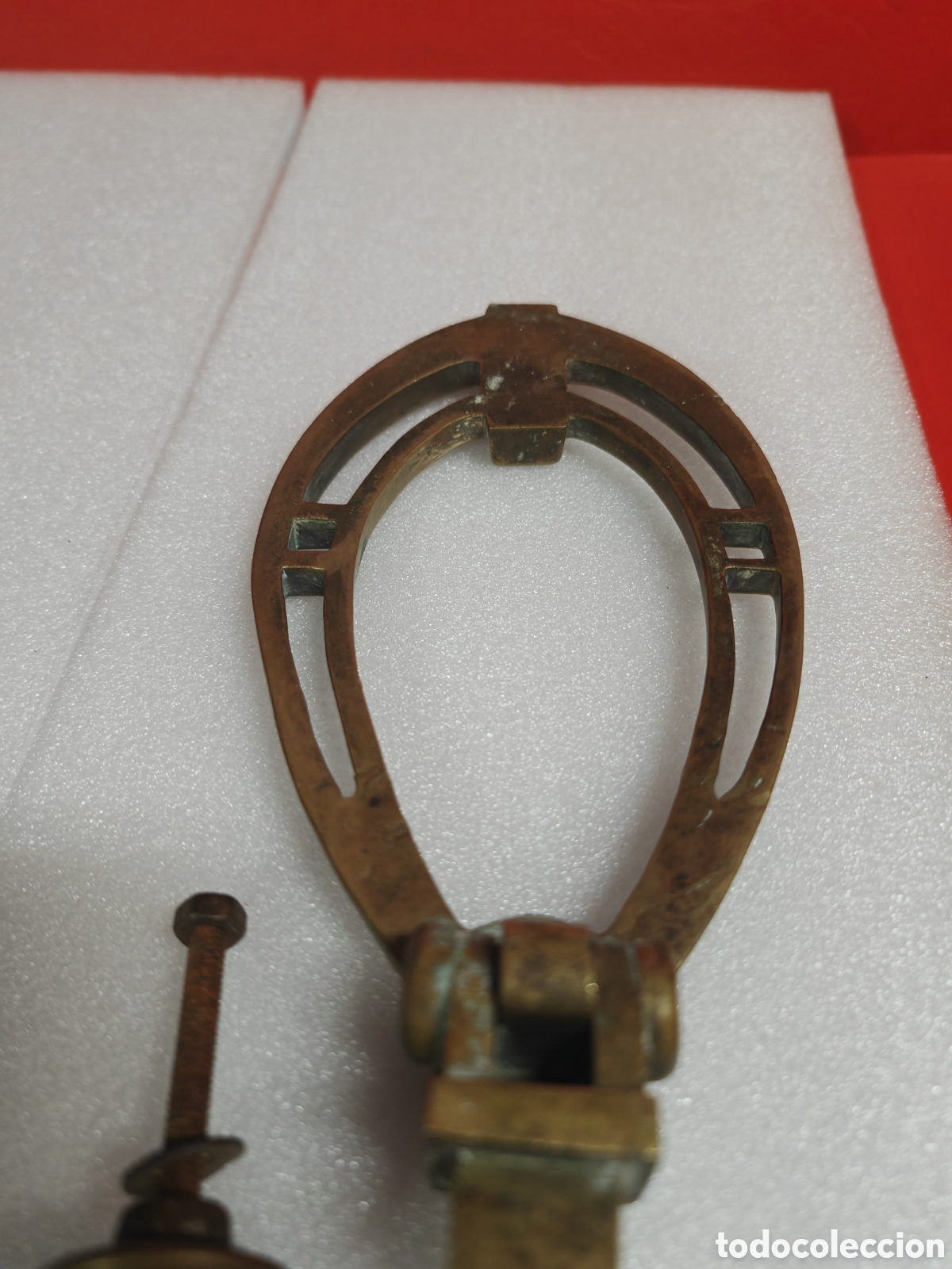 Antig&uuml;edades: Llamador de puerta en bronce, modernista - Foto 7