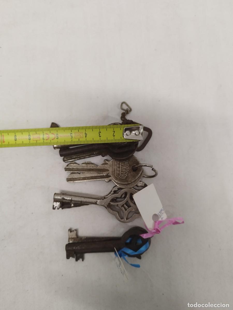 Antig&uuml;edades: Lote de 11 antiguas llaves - Foto 11
