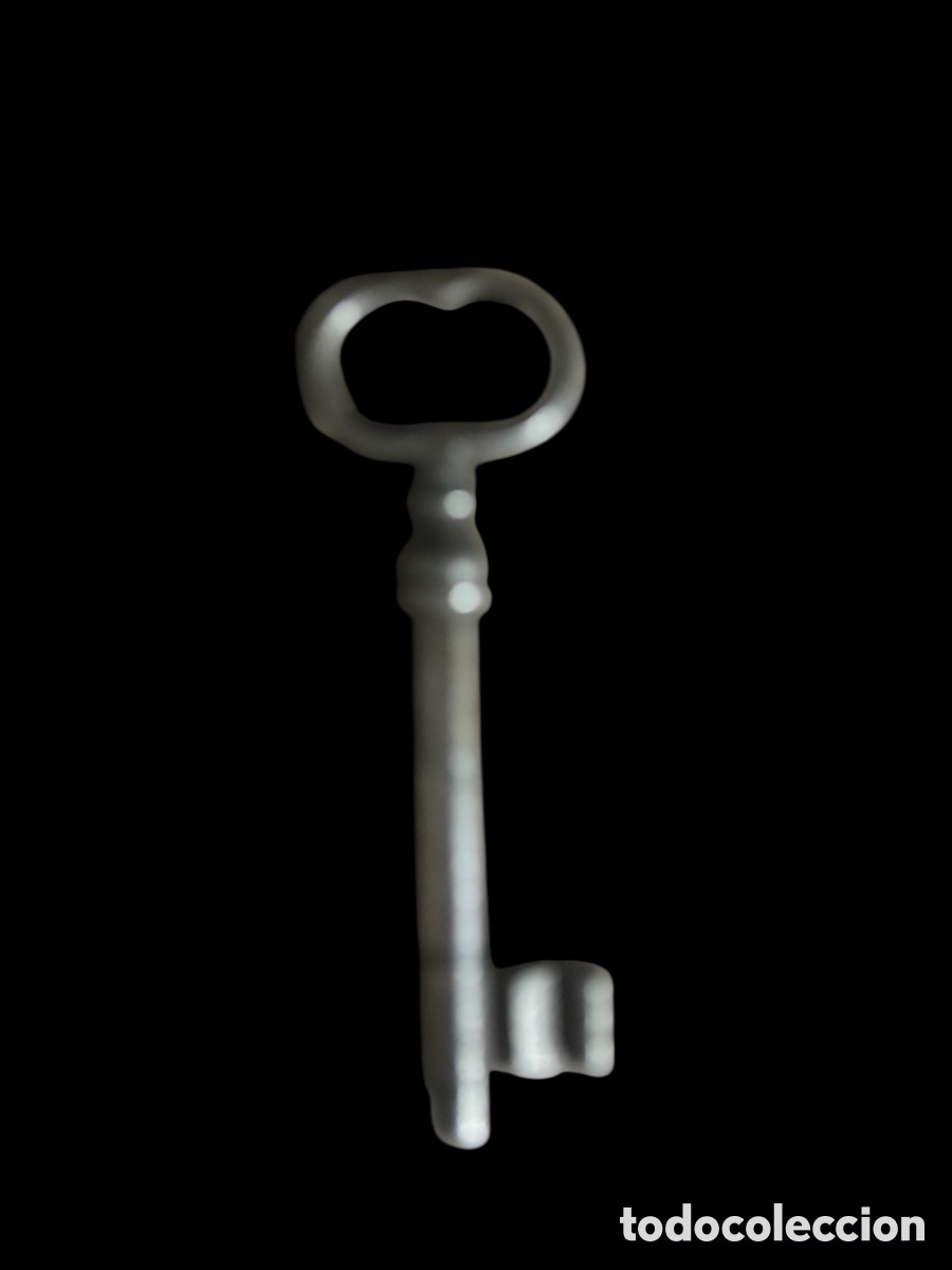 Antig&uuml;edades: Llave antigua de forja. - Foto 1