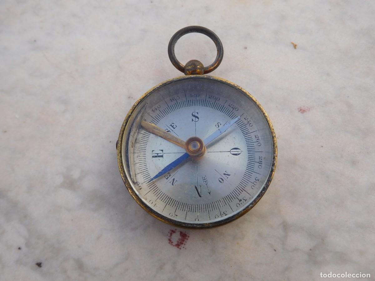 Antig&uuml;edades: Br&uacute;jula antigua de lat&oacute;n - Foto 2