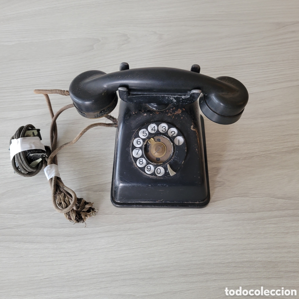 Tel&eacute;fonos: Tel&eacute;fono antiguo negro - Foto 1