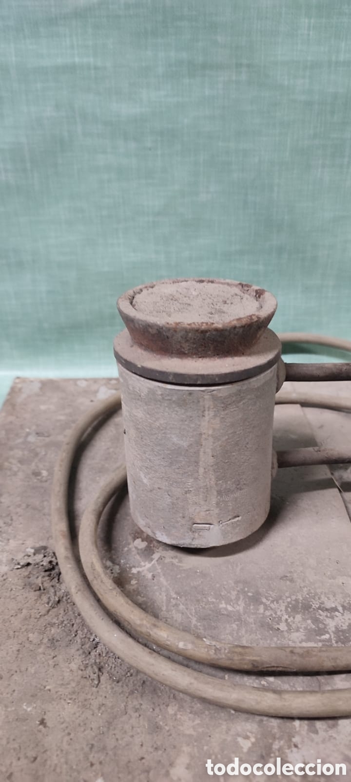 Antig&uuml;edades: Antiguo crisol fundidor para colada de esta&ntilde;o. Funcionando. - Foto 2