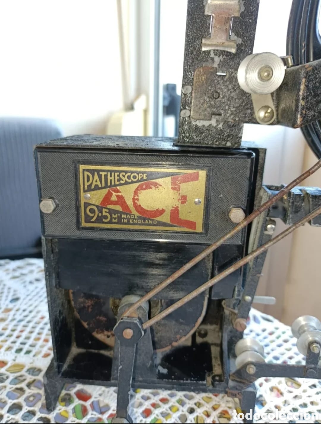 Antig&uuml;edades: PROYECTOR CINE PATHESCOPE ACE 9.5 MM - Foto 3