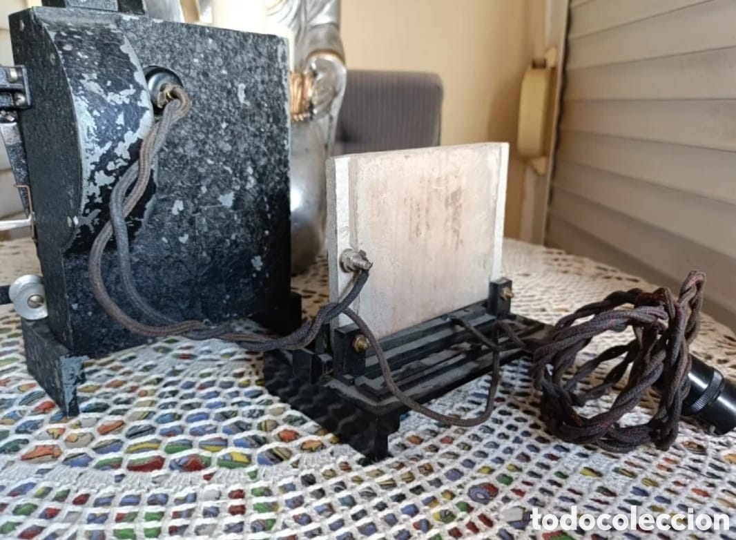 Antig&uuml;edades: PROYECTOR CINE PATHESCOPE ACE 9.5 MM - Foto 5