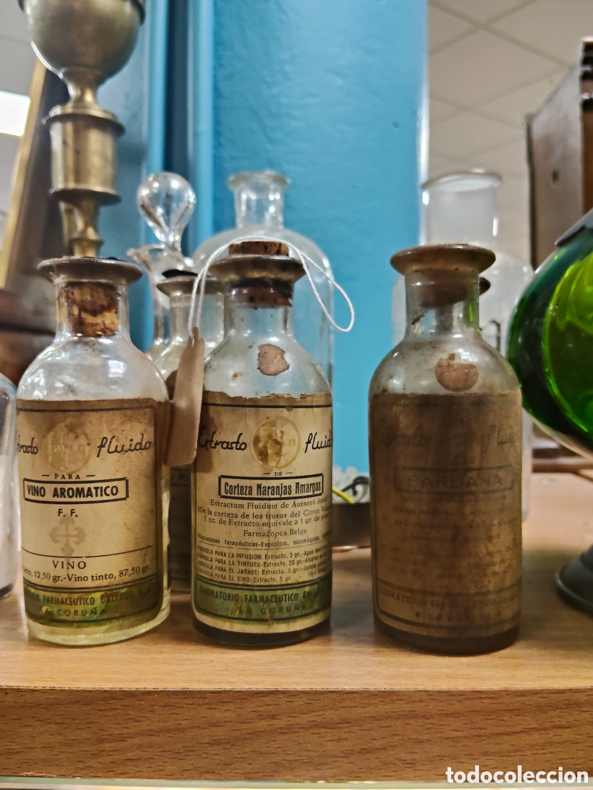 Antig&uuml;edades: Lote 3 botes de farmacia - Foto 1