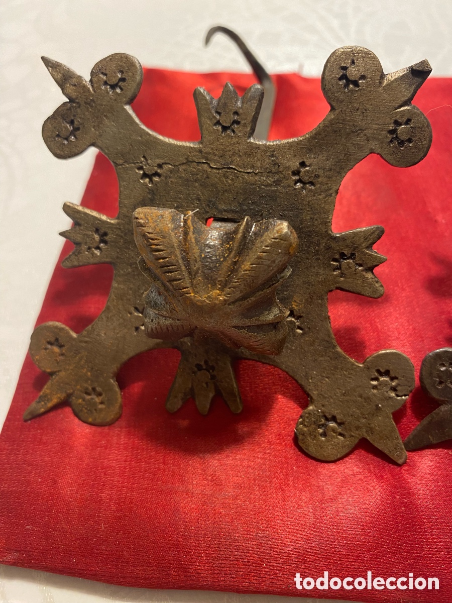Antig&uuml;edades: Dos excepcionales clavos de portal&oacute;n. - Foto 3