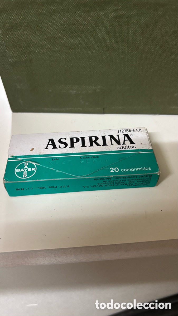Antig&uuml;edades: Antigua caja de ASPIRINAS BAYER - Foto 1