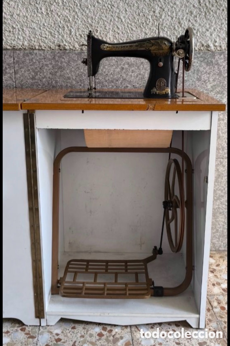 Antig&uuml;edades: M&aacute;quina de coser singer - Foto 4