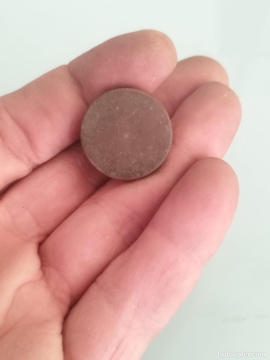 Antig&uuml;edades: Antigua tuerca moleteada. A identificar. - Foto 2