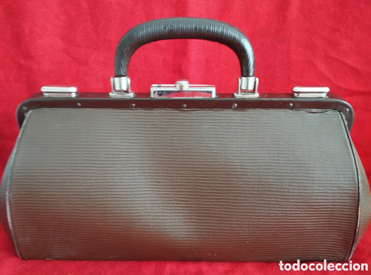 Antig&uuml;edades: Antiguo Malet&iacute;n y Material M&eacute;dico. - Foto 5