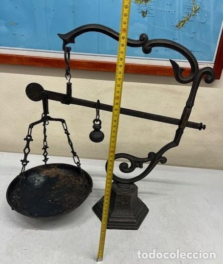 Antig&uuml;edades: Balanza romana de mesa en bronce - Foto 2