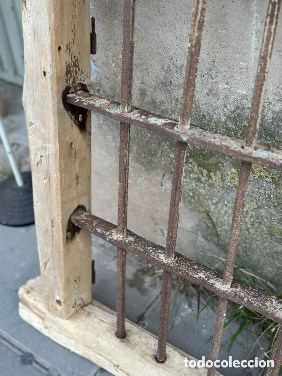 Antig&uuml;edades: Ventana con su reja de hierro forjado - Foto 9