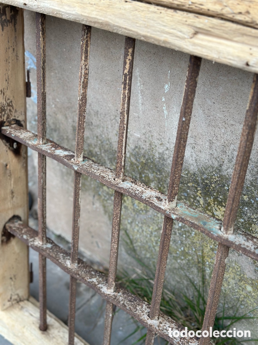 Antig&uuml;edades: Ventana con su reja de hierro forjado - Foto 10