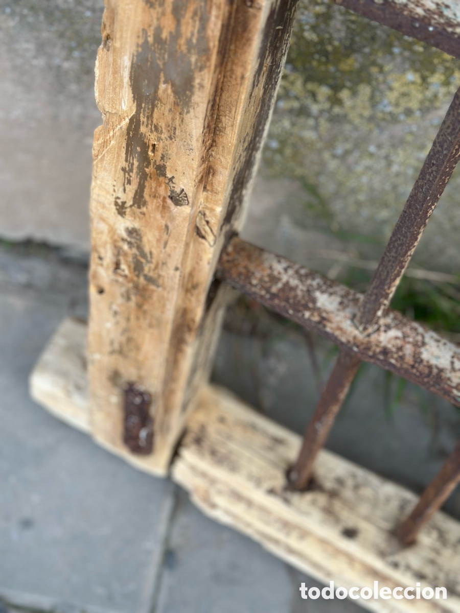 Antig&uuml;edades: Ventana con su reja de hierro forjado - Foto 23