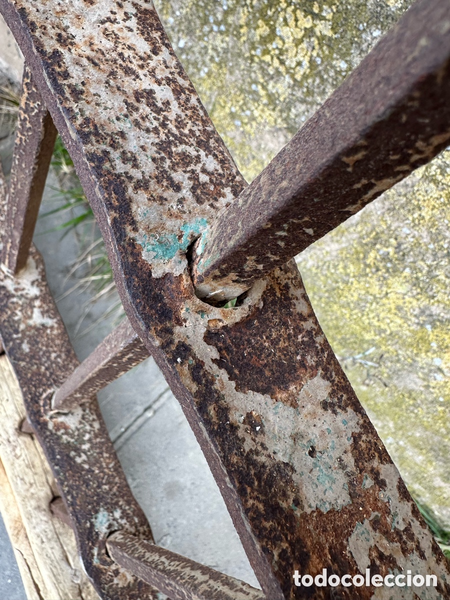 Antig&uuml;edades: Ventana con su reja de hierro forjado - Foto 26