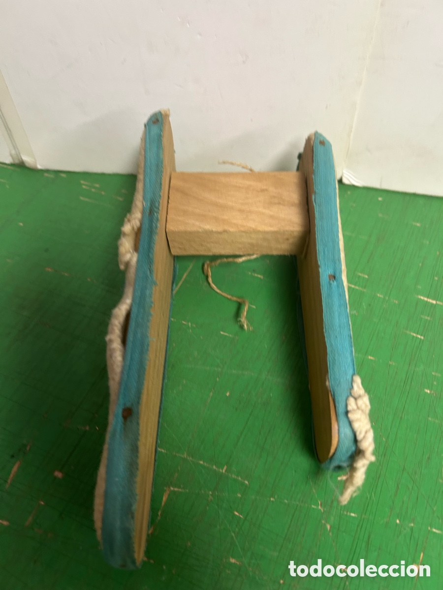 Antig&uuml;edades: TABLA DE PLANCHAR ANTIGUA MANGAS - Foto 5