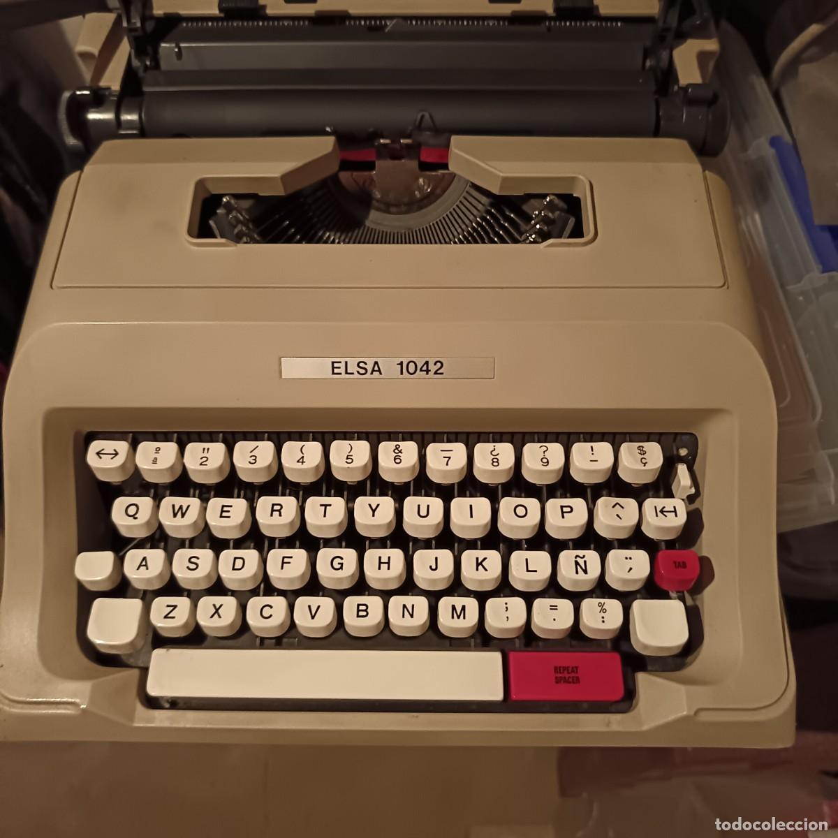 Antig&uuml;edades: MAQUINA ESCRIBIR ELSA 1042 - Foto 1