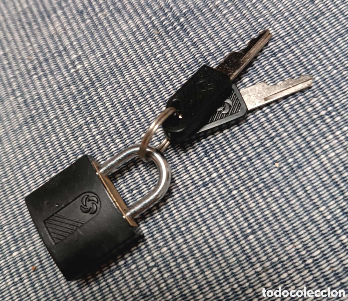 Antig&uuml;edades: CANDADO SAMSONITE con dos llaves. - Foto 4