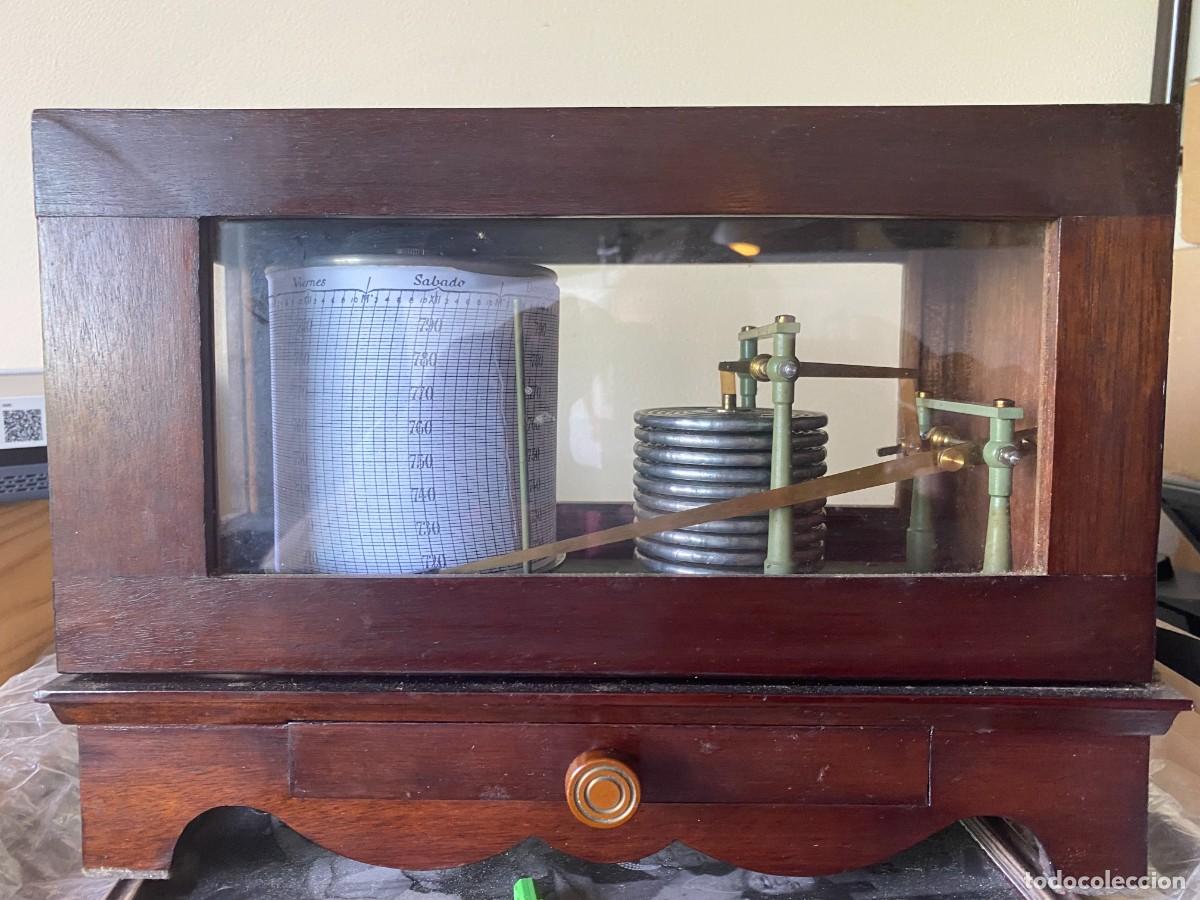 Antiquit&auml;ten: Bar&oacute;grafo mec&aacute;nico aneroide antiguo &ndash; instrumento meteorol&oacute;gico hist&oacute;rico
