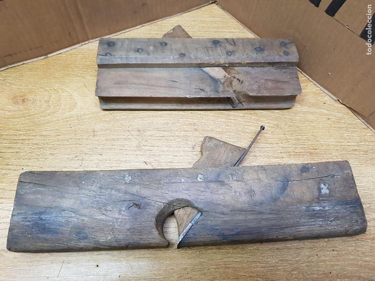 Antig&uuml;edades: LOTE DE 2 CEPILLOS DE CARPINTERO - Foto 1