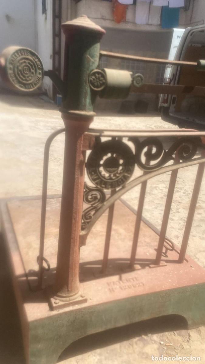 Antig&uuml;edades: GRAN BASCULA DE BODEGA EN HIERRO FUNDIDO REALIZADA EN VALENCIA - Foto 4
