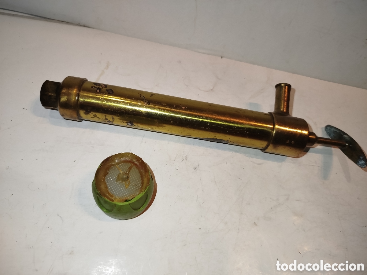 Antig&uuml;edades: Bombillo de bronce, lat&oacute;n - Foto 4