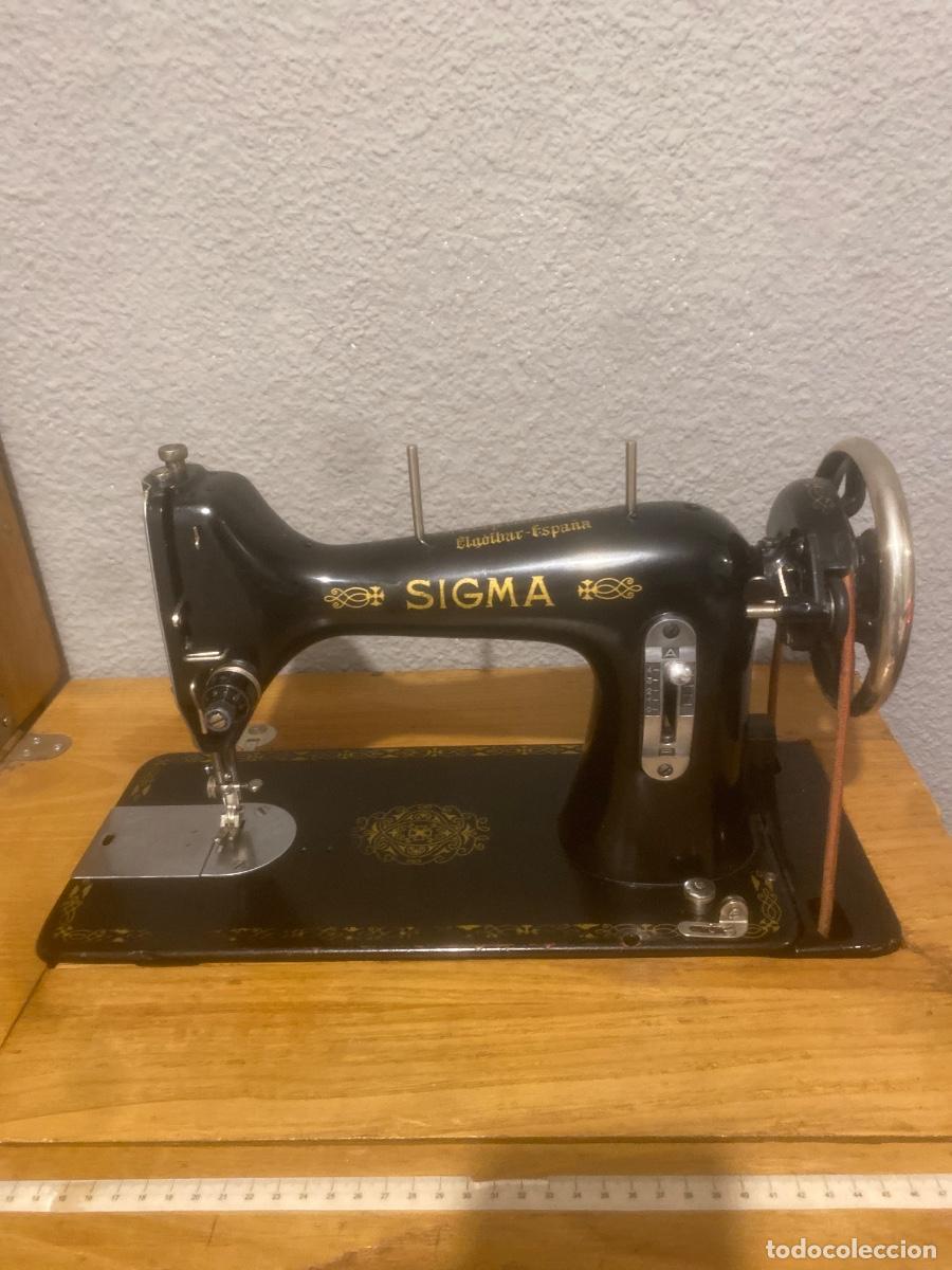 Antig&uuml;edades: M&aacute;quina de coser SIGMA - Foto 1