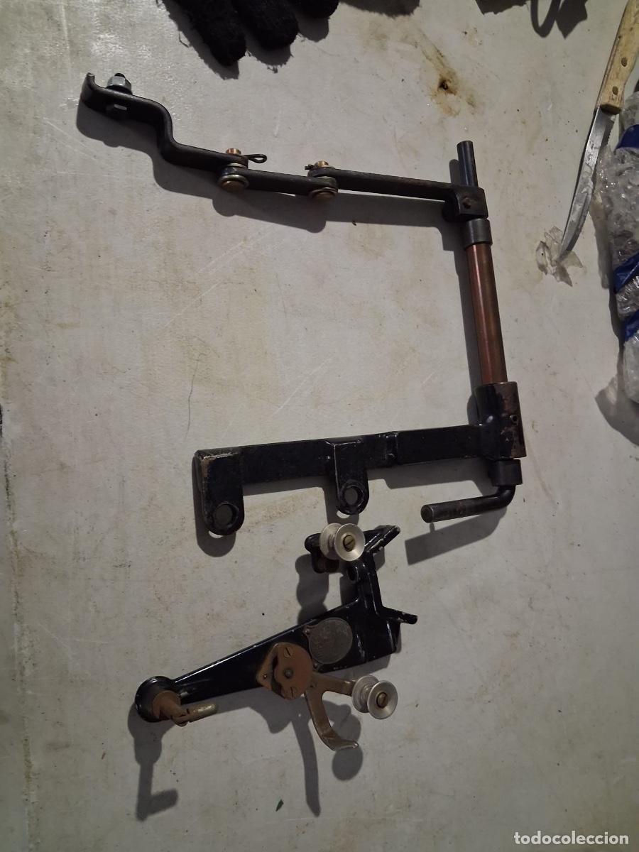Antig&uuml;edades: Proyector cinematogr&aacute;fico antiguo - Foto 7