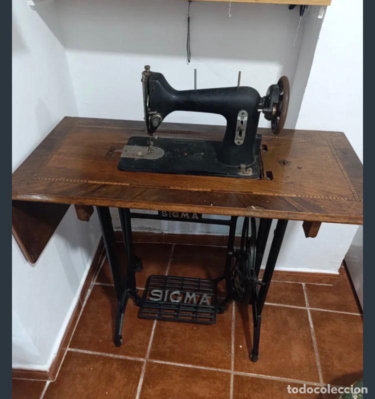 Antig&uuml;edades: M&aacute;quina de coser sigma - Foto 1