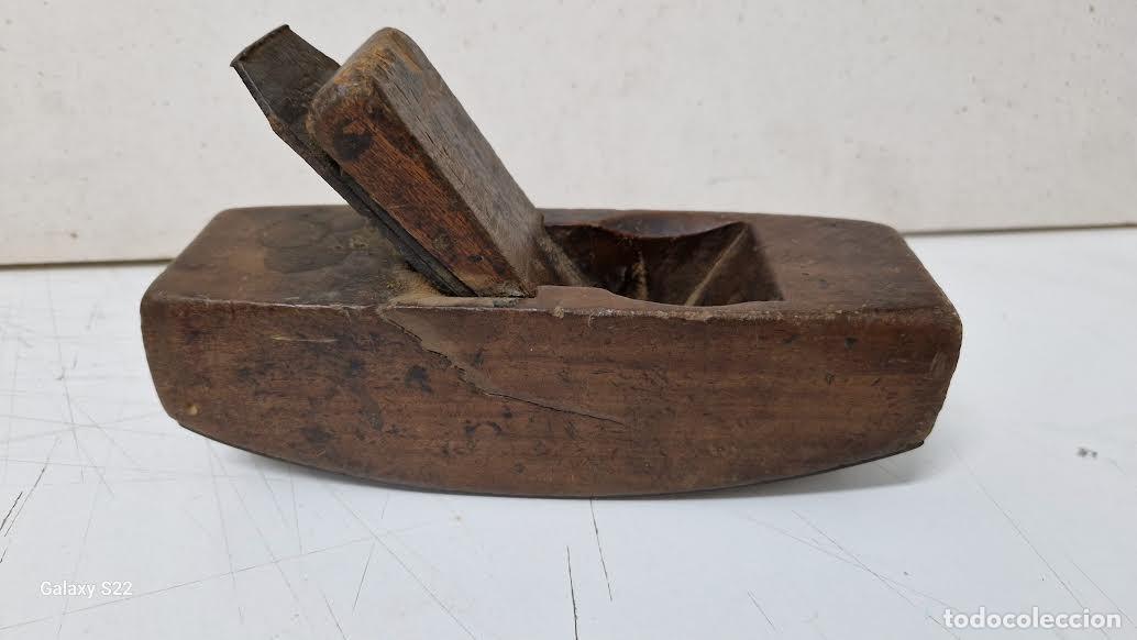 Antig&uuml;edades: CUATRO RIBOTS CARPINTERO - Foto 3