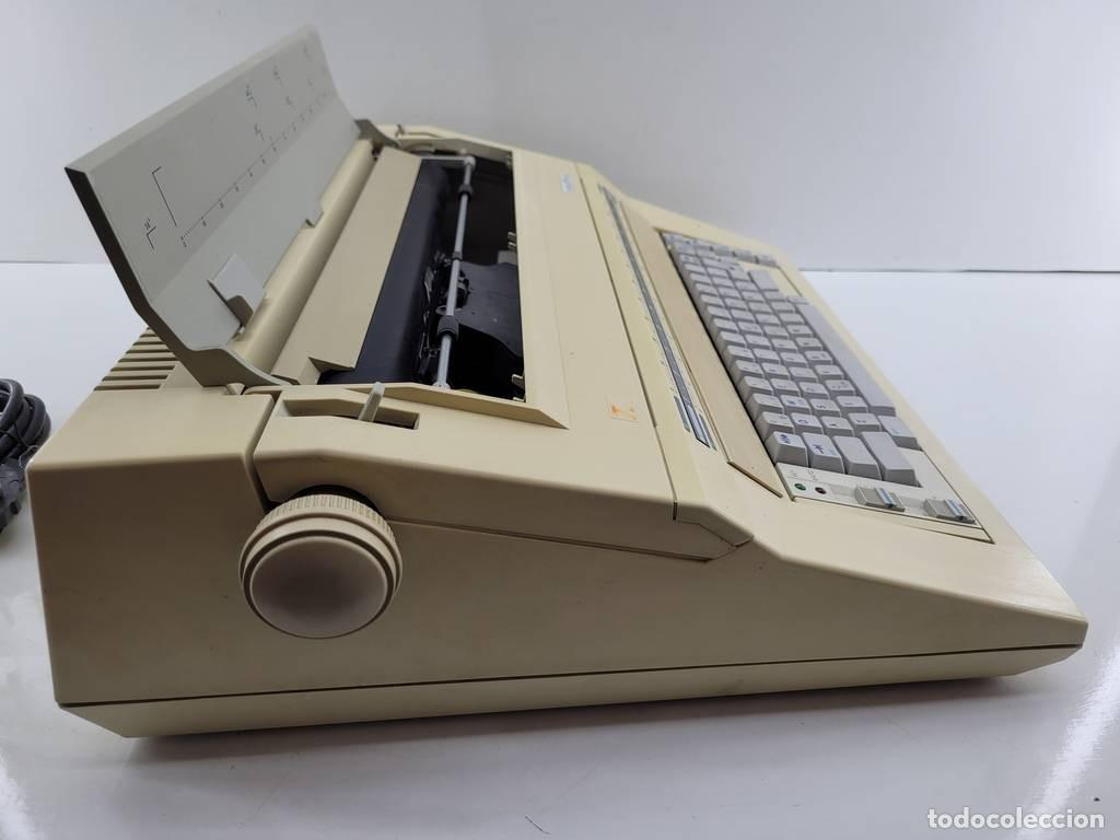 Antig&uuml;edades: M&Aacute;QUINA DE ESCRIBIR ELECTR&Oacute;NICA OLIVETTI - Foto 3