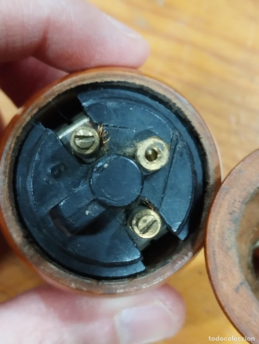 Antig&uuml;edades: INTERRUPTOR ANTIGUO EN MADERA Y BAQUELITA EN FORMA DE PERA. - Foto 6