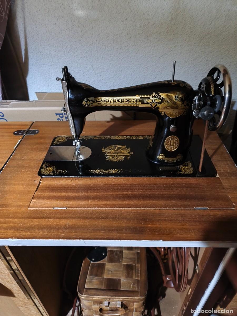 Antig&uuml;edades: M&aacute;quina de coser Singer - Foto 2