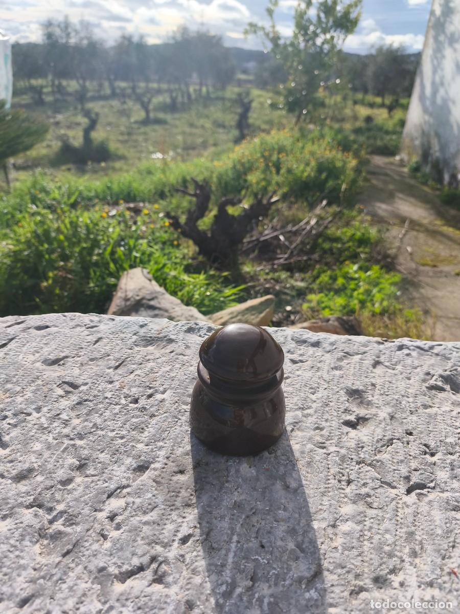 Antig&uuml;edades: 5 j&iacute;caras. 3 en cristal, 2 cer&aacute;micas. - Foto 8