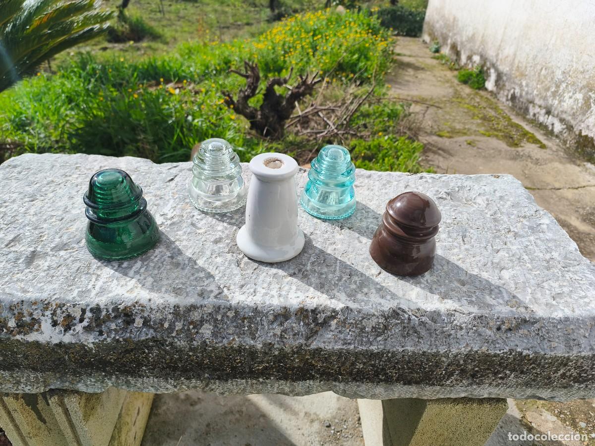Antig&uuml;edades: 5 j&iacute;caras. 3 en cristal, 2 cer&aacute;micas. - Foto 15