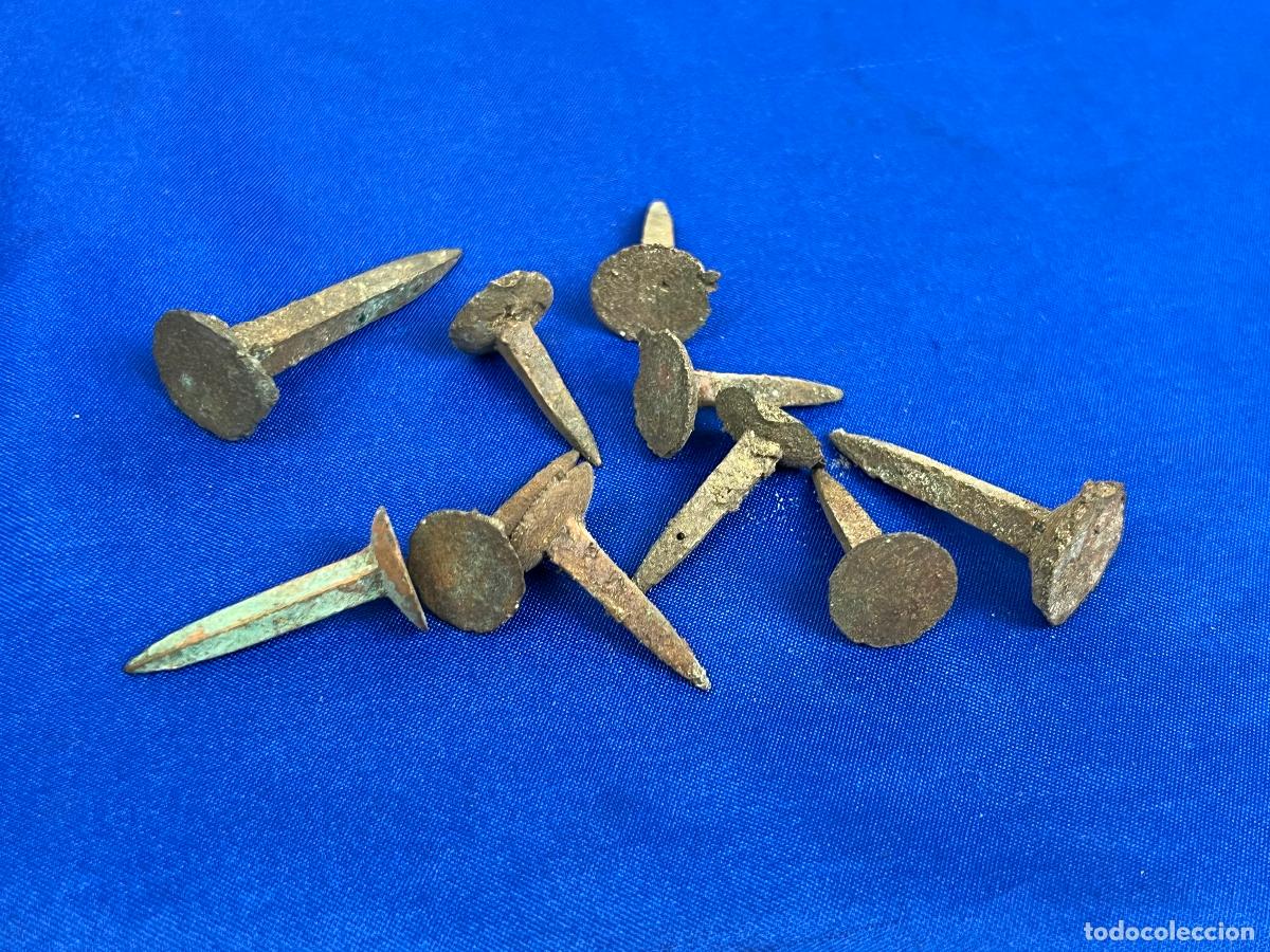 Antig&uuml;edades: LOTE DE ANTIGUOS CLAVOS EN FORJA - Foto 2