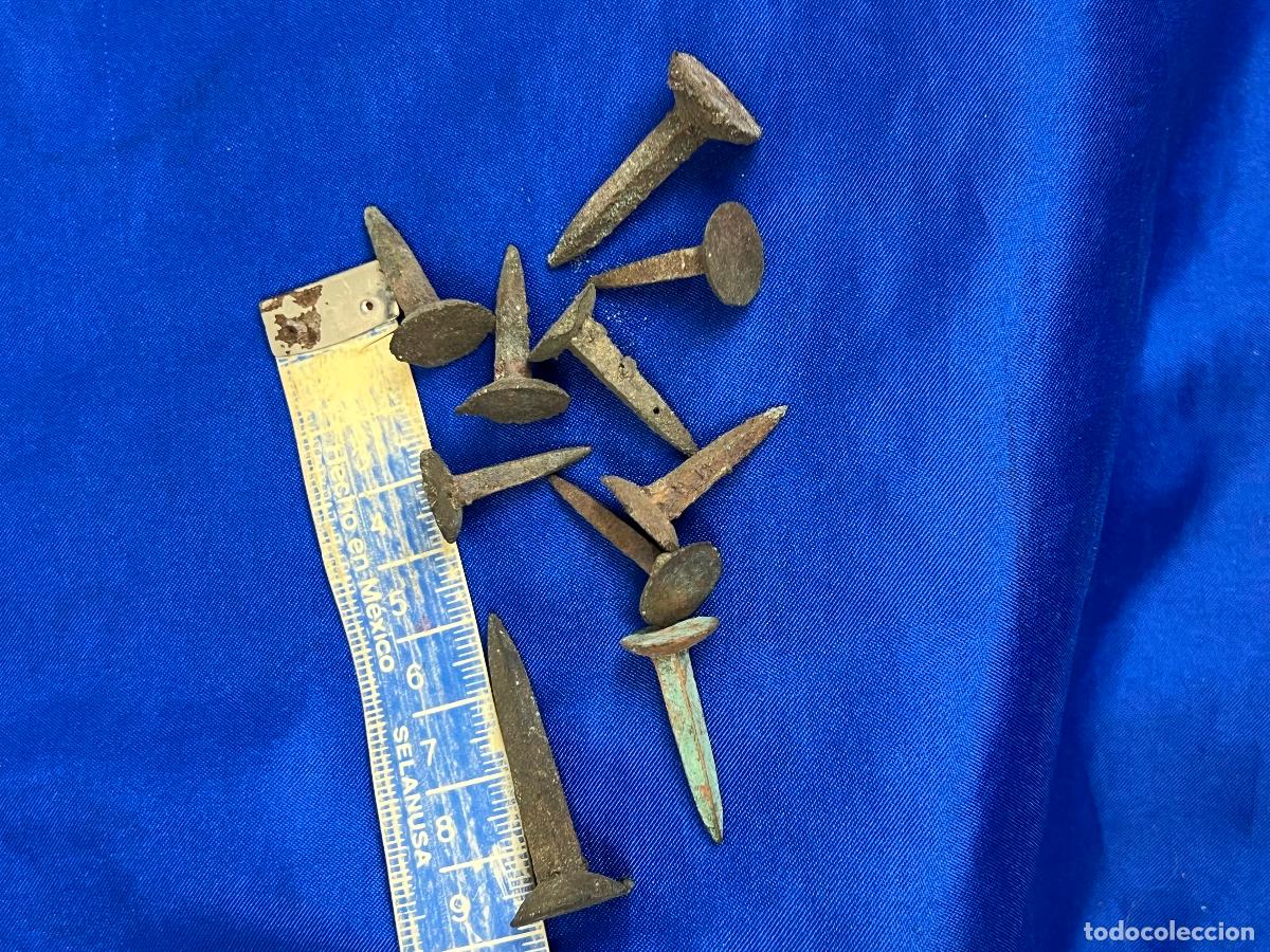 Antig&uuml;edades: LOTE DE ANTIGUOS CLAVOS EN FORJA - Foto 3