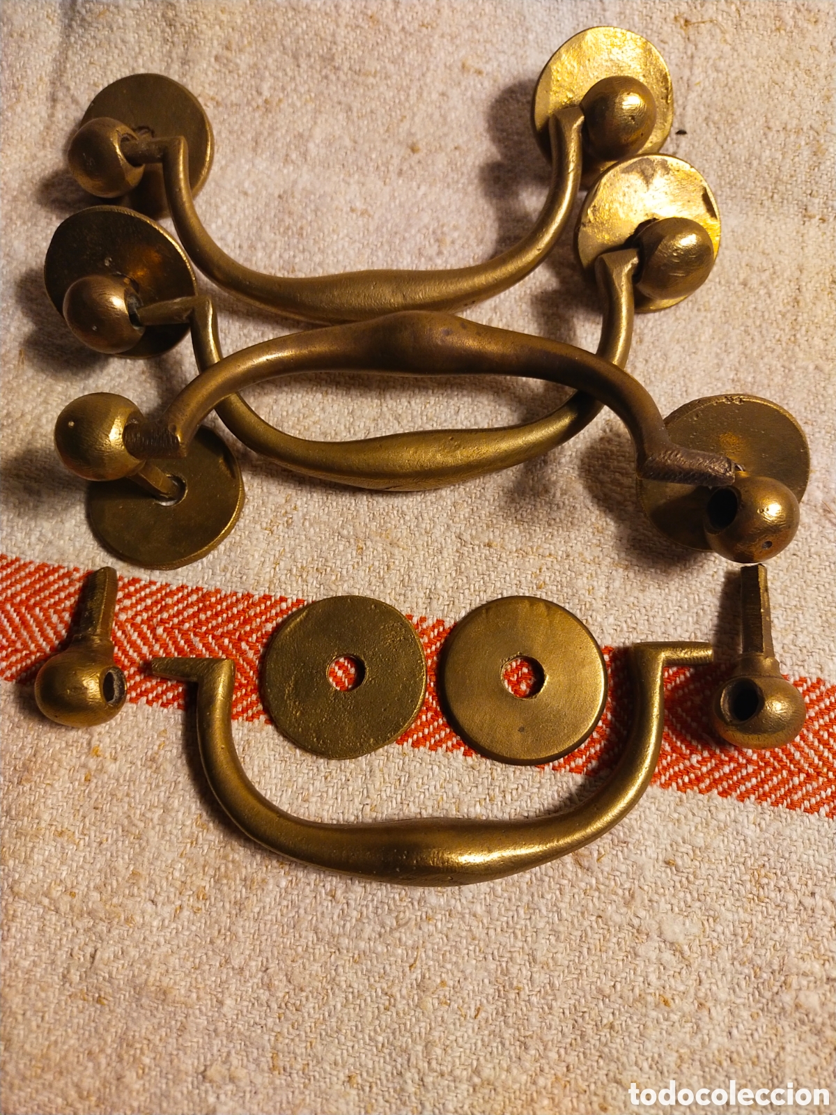 Antig&uuml;edades: Asa tirador de bronce - Foto 4