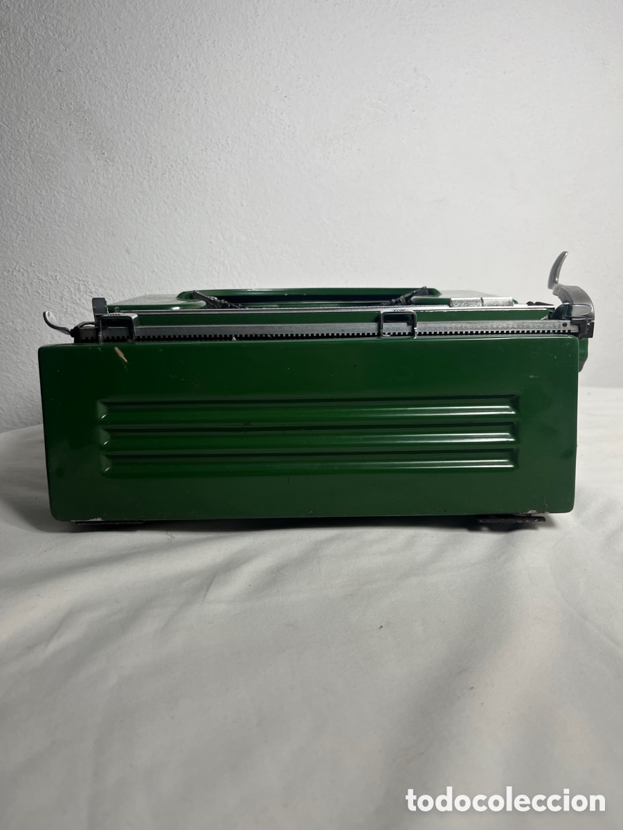 Antig&uuml;edades: Antigua m&aacute;quina escribir Hispano Olivetti Studio 46 - Foto 9