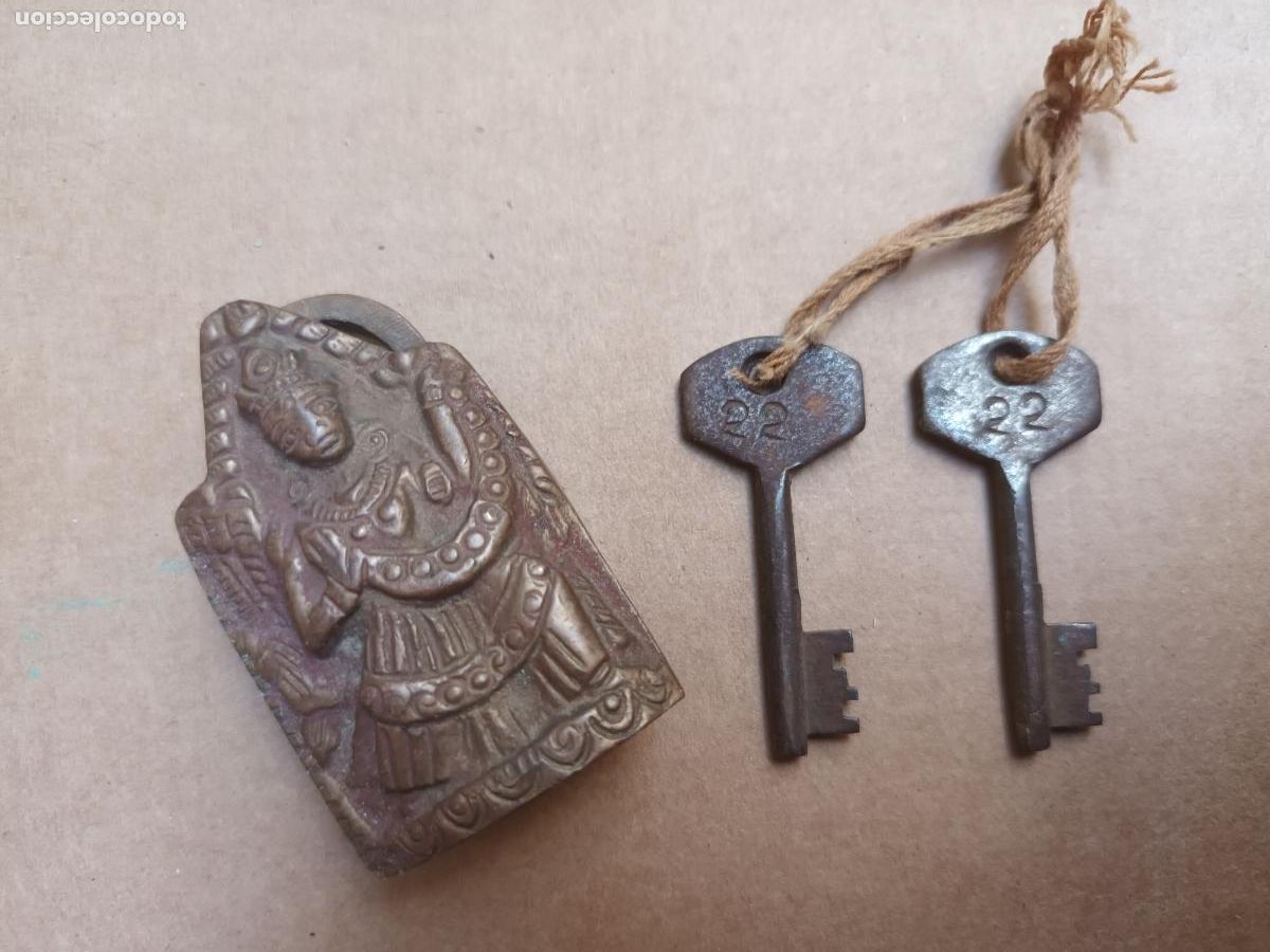 Antig&uuml;edades: CANDADO BRONCE DE LA INDIA. 22. DIOSA. - Foto 1