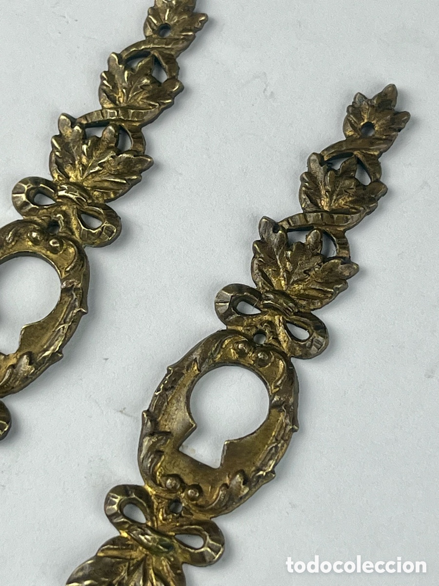 Antig&uuml;edades: Pareja de boca, llaves de bronce barrocos - Foto 4