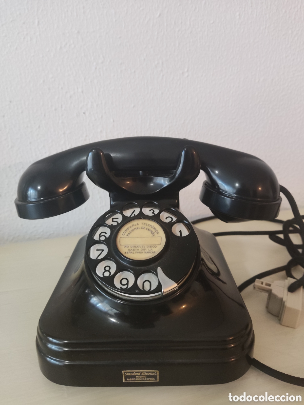 Tel&eacute;fonos: Tel&eacute;fono Antiguo de Baquelita - Foto 1